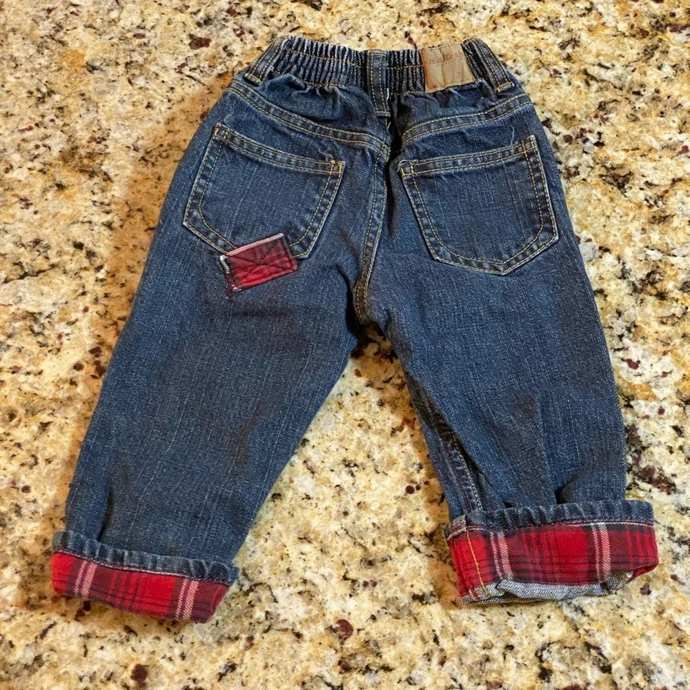 VNTG osh kosh‎ b'gosh 18 months jeans with patches